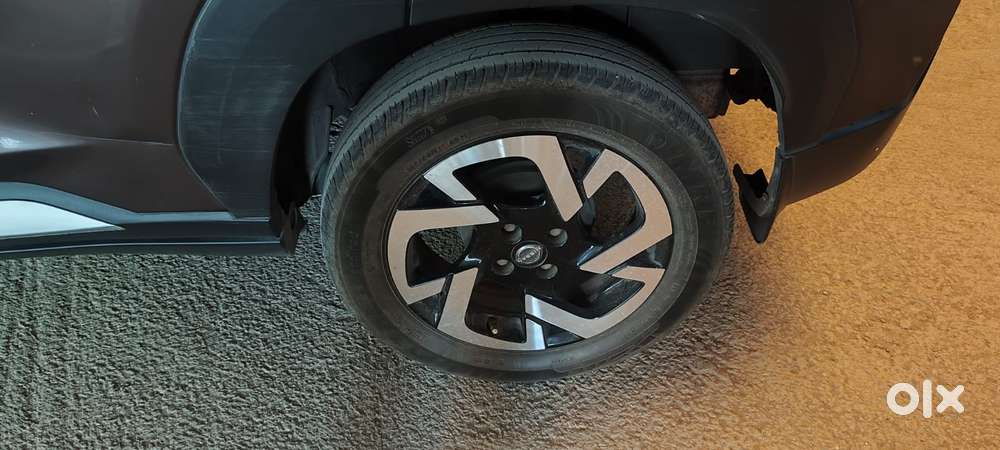 Nissan Magnite 1.0 Xv, 2022, Petrol