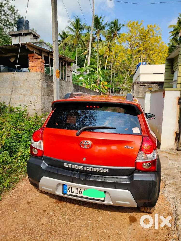 Toyota Etios Cross 2015 Diesel 134000 Km Driven