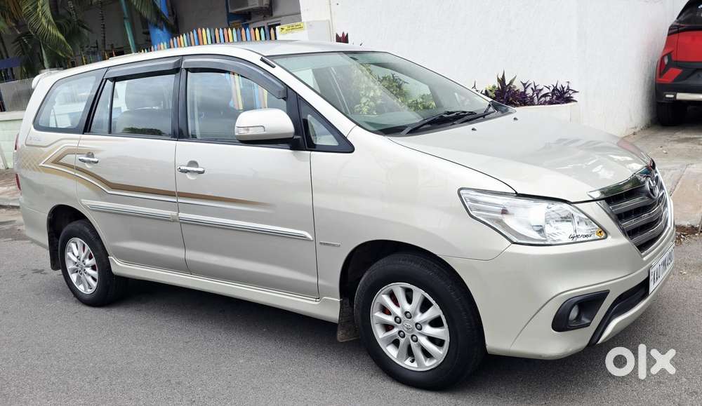 Toyota Innova [ ] 2.5 V Diesel 7 Str, 2013, Diesel