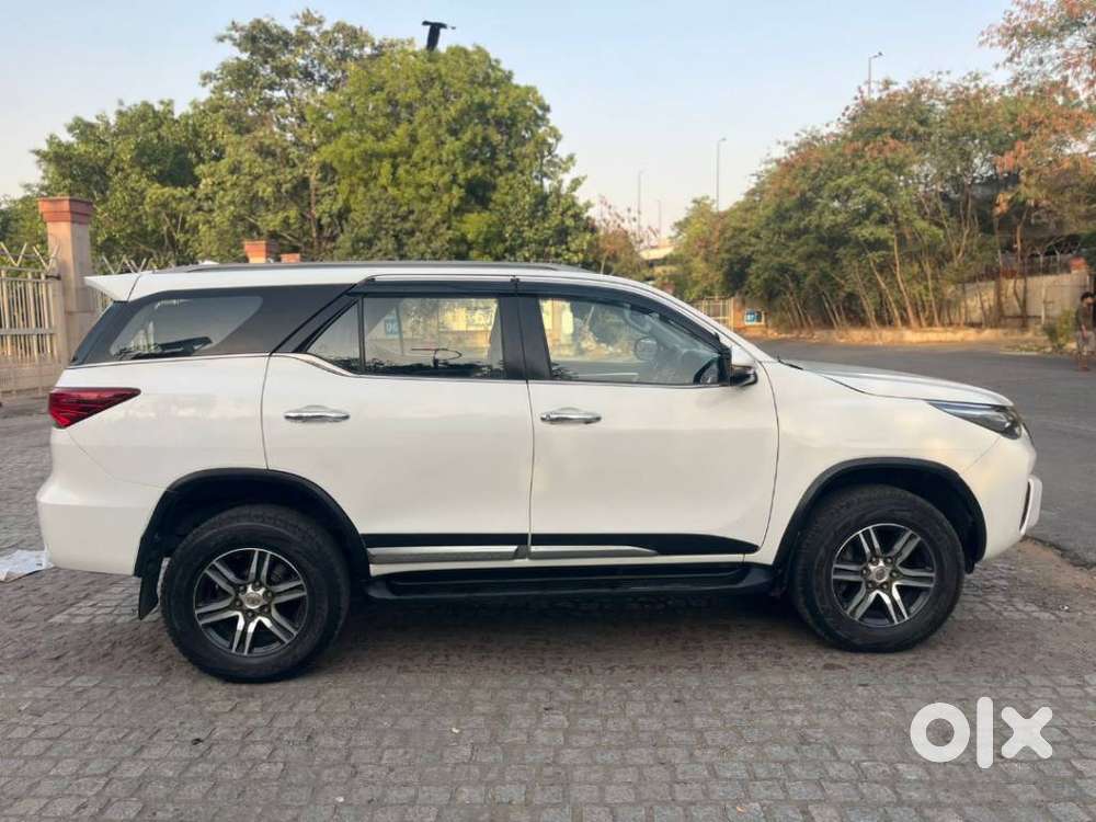 Toyota Fortuner 3.0 4x2 Automatic, 2017, Diesel