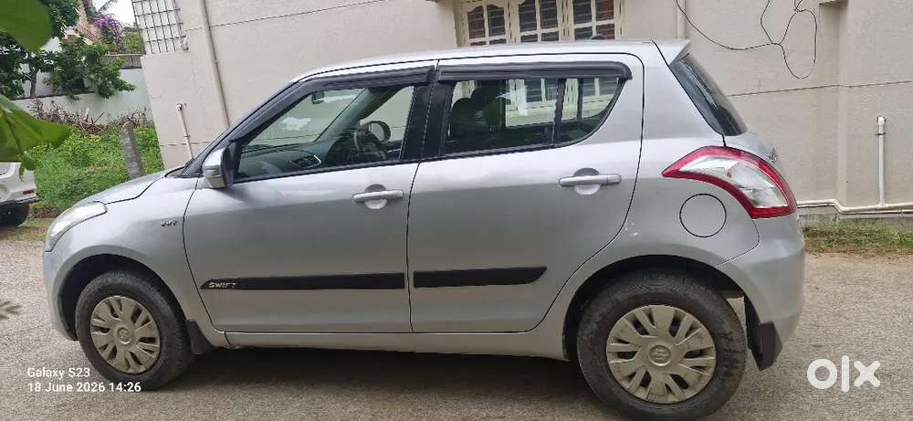 Maruti Suzuki Swift Vxi 2012 Model Single Owner