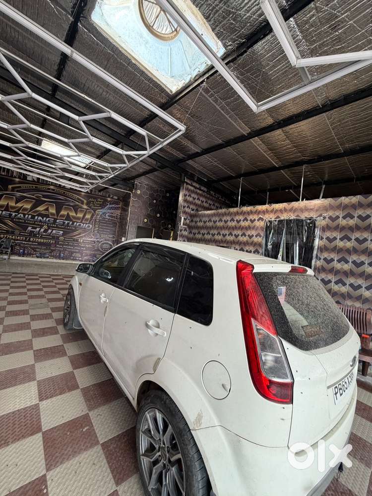 Ford Figo Diesel Zxi 2014