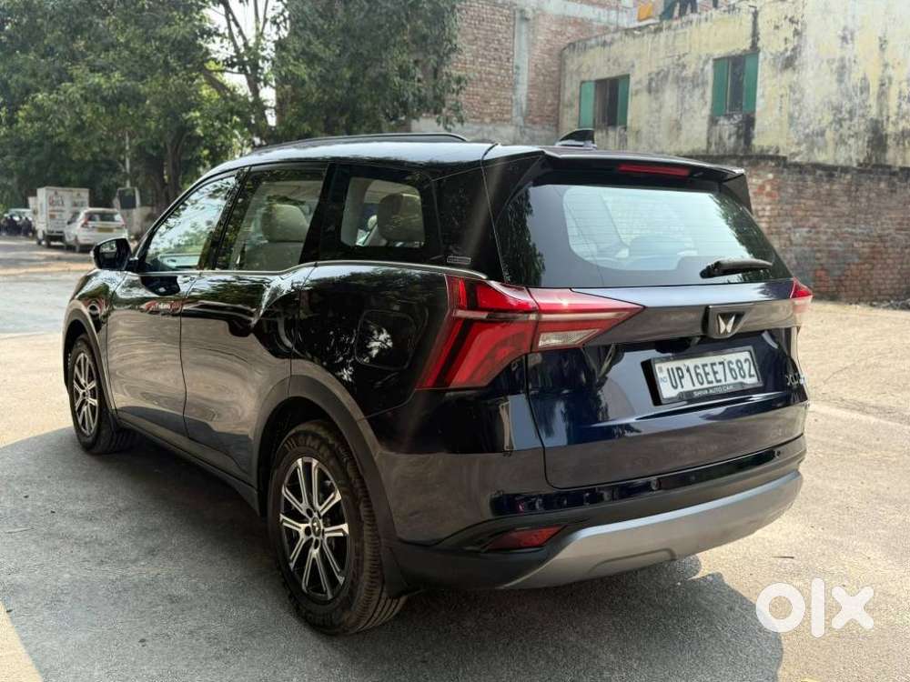 Mahindra Xuv700 2.0 Ax 7 Petrol At Str, 2024, Petrol