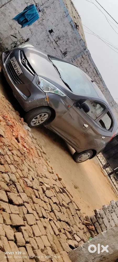 Hyundai Eon 2013 Petrol 70000 Km Driven Mast Gadi Good Condition