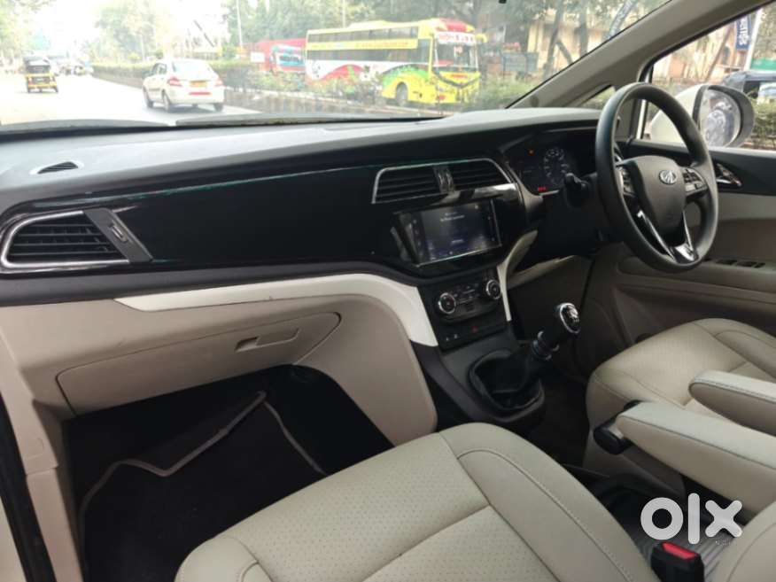 Mahindra Marazzo M8, 2020, Diesel