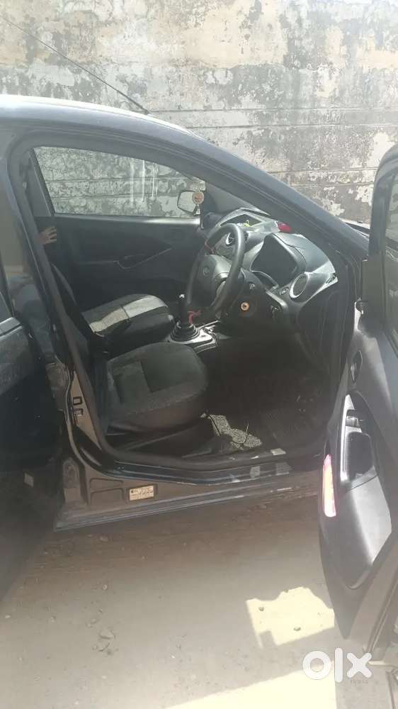 Ford Figo 1.2 Trend 2011 Petrol Manual 2031pass Hai