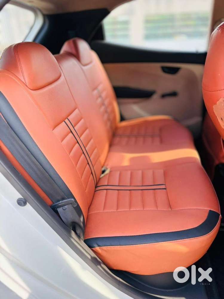 Hyundai Petrol Manual 2011