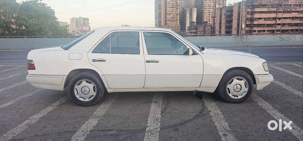 Mercedes-benz E-class 1993-2009 220 Petrol, 1996, Petrol