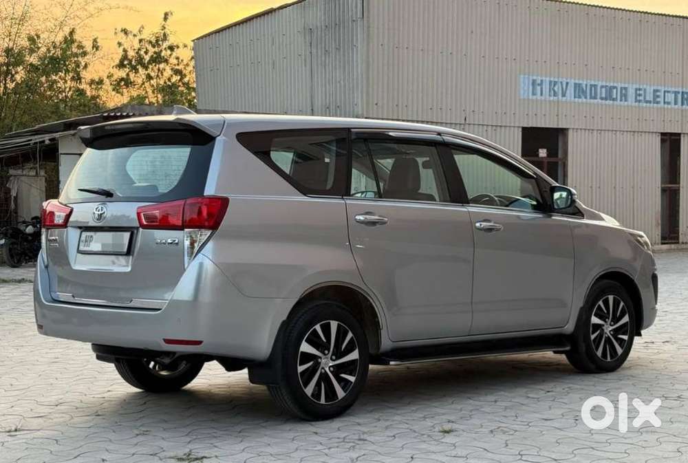 Toyota Innova Crysta [2020-ongoing] 2.4 Zx 7 Str, 2022, Diesel
