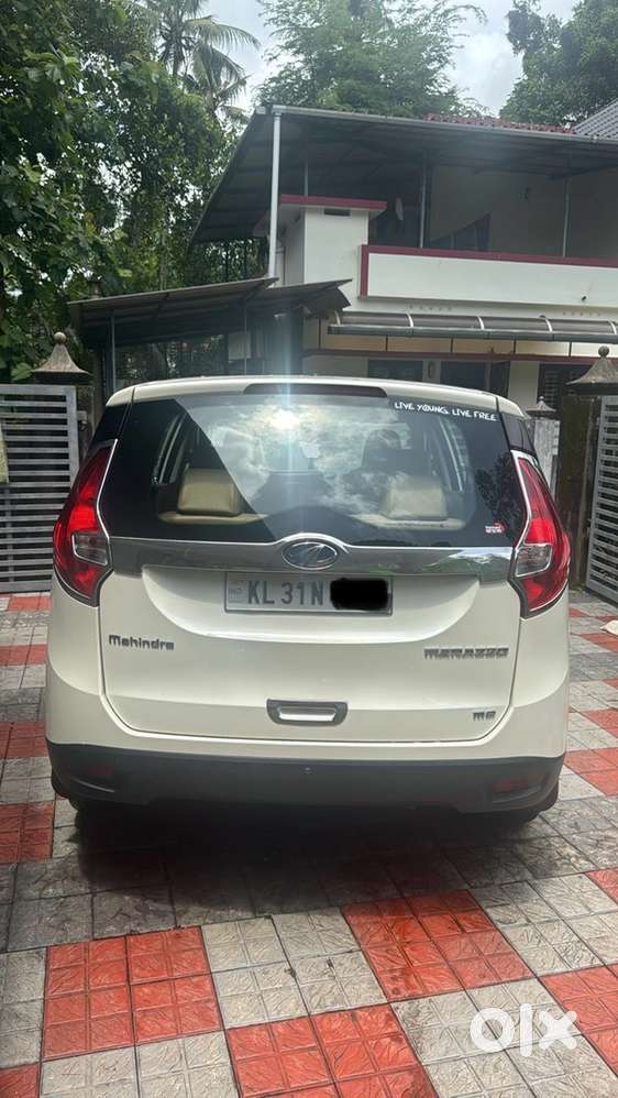 Mahindra Marazzo Diesel 2019 Car