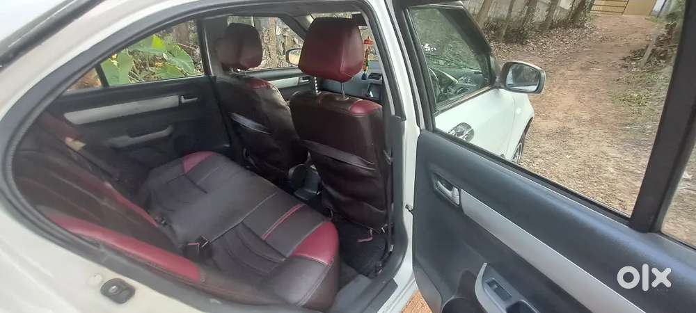 Maruti Suzuki Swift Dzire 2010