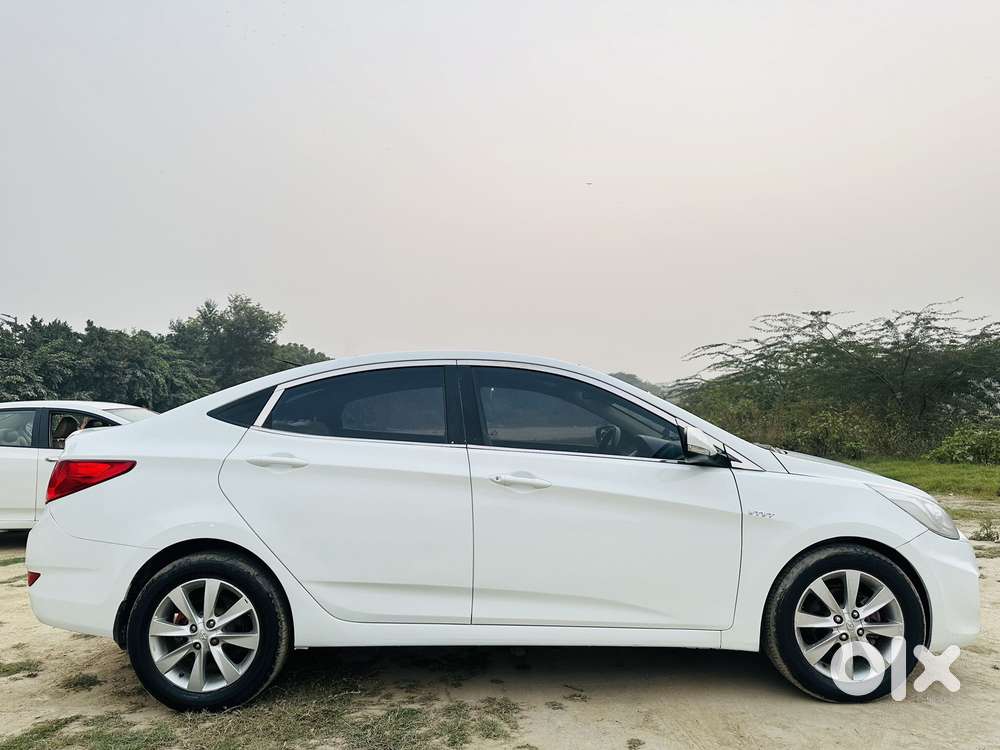 Hyundai Fluidic Verna 1.6 Vtvt Sx, 2013, Cng & Hybrids