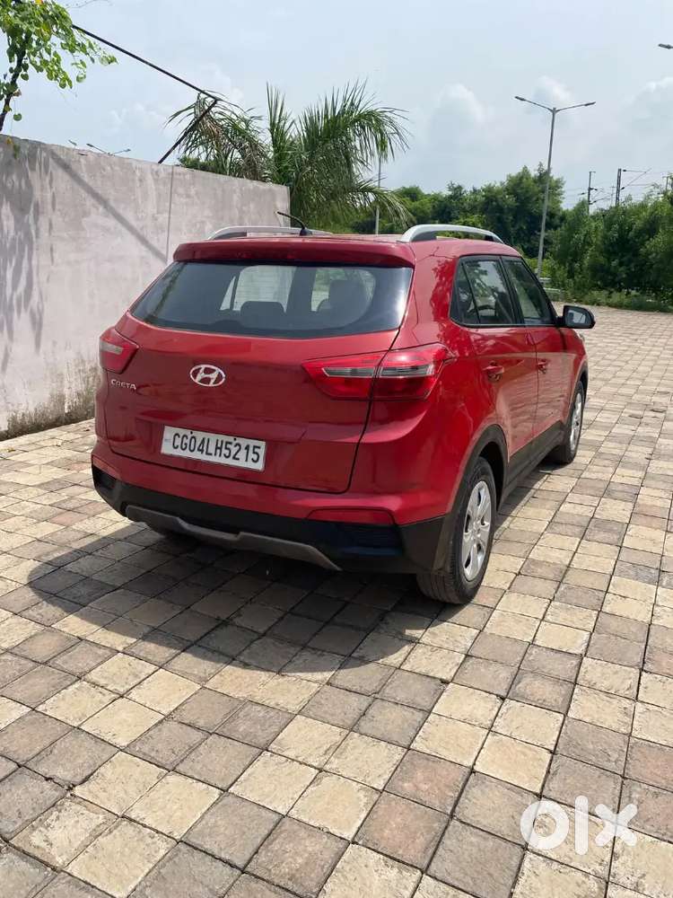 Hyundai Creta With Free Warranty Services