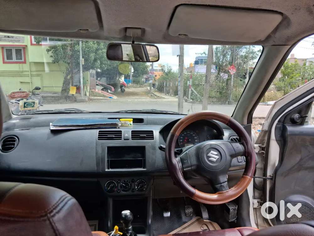 Maruti Suzuki Dzire Tour 2017