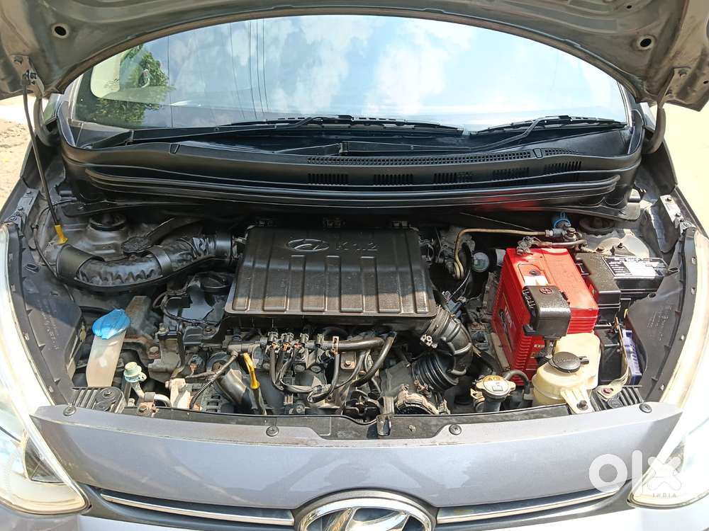 Hyundai Grand I10 Sportz, 2016, Petrol