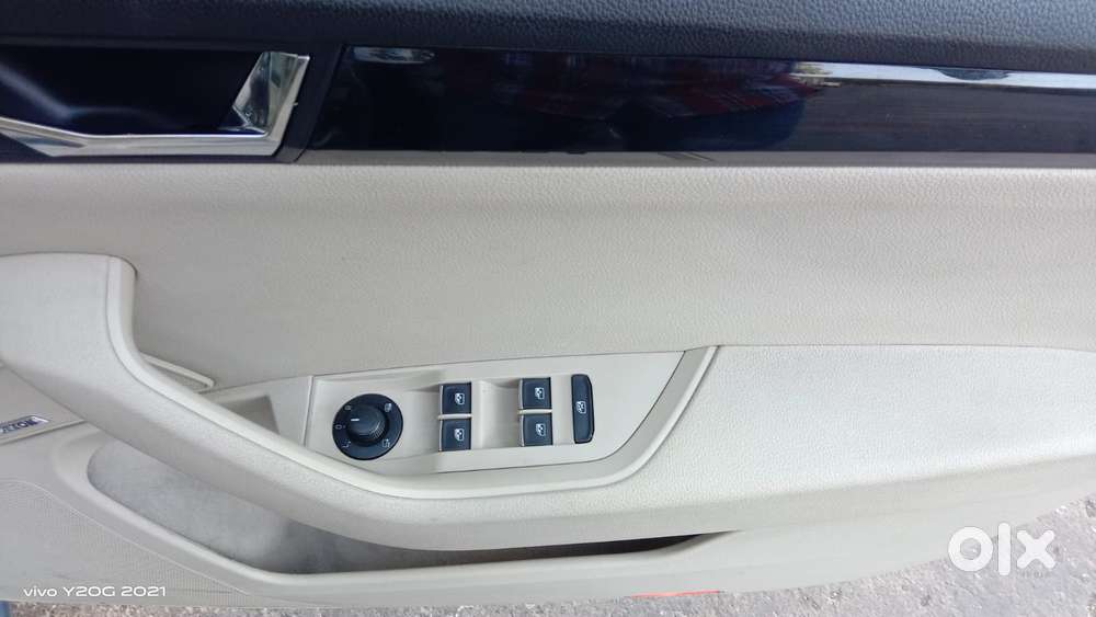 Skoda Superb Lk 2.0 Tdi At, 2017, Diesel