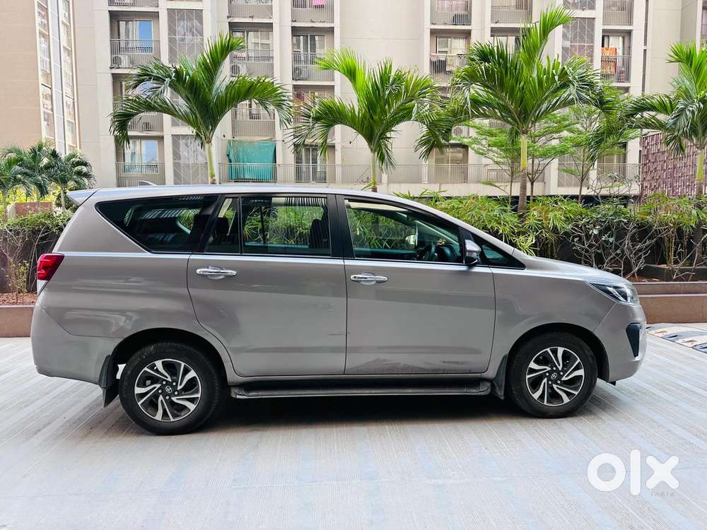 Toyota Innova Crysta 2.4 Gx Limited Edition 7 Str, 2022, Diesel