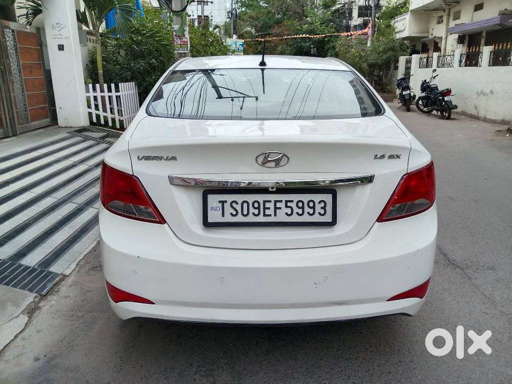 Hyundai Verna Fluidic 1.6 Crdi Sx, 2015, Diesel