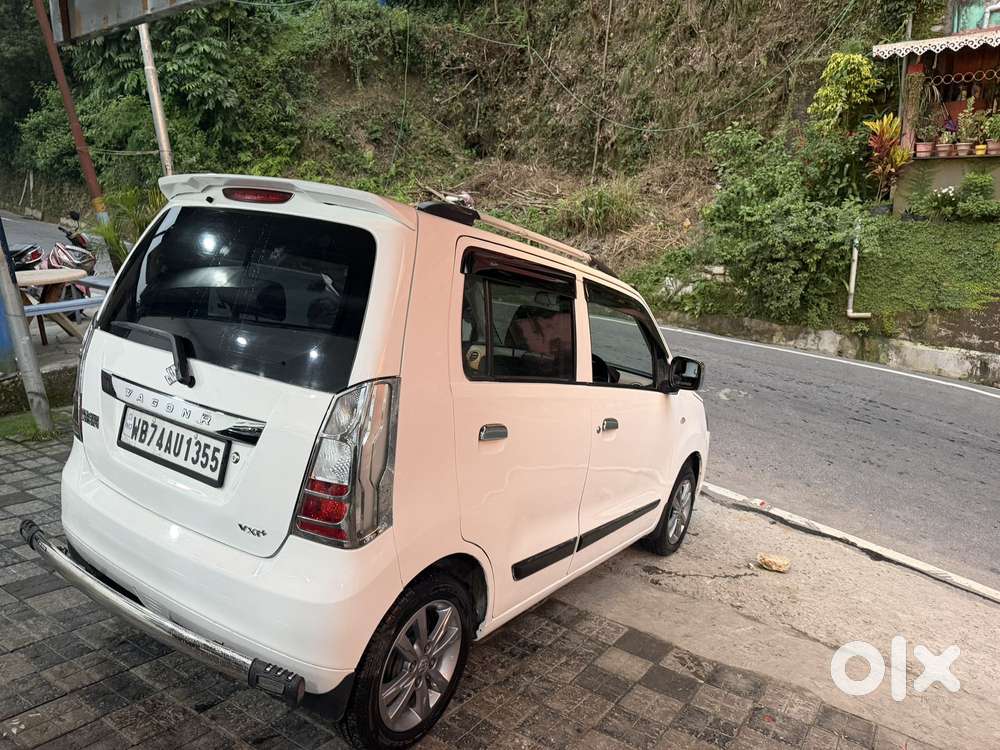 Maruti Suzuki Wagon R Vxi Opt, 2018, Petrol