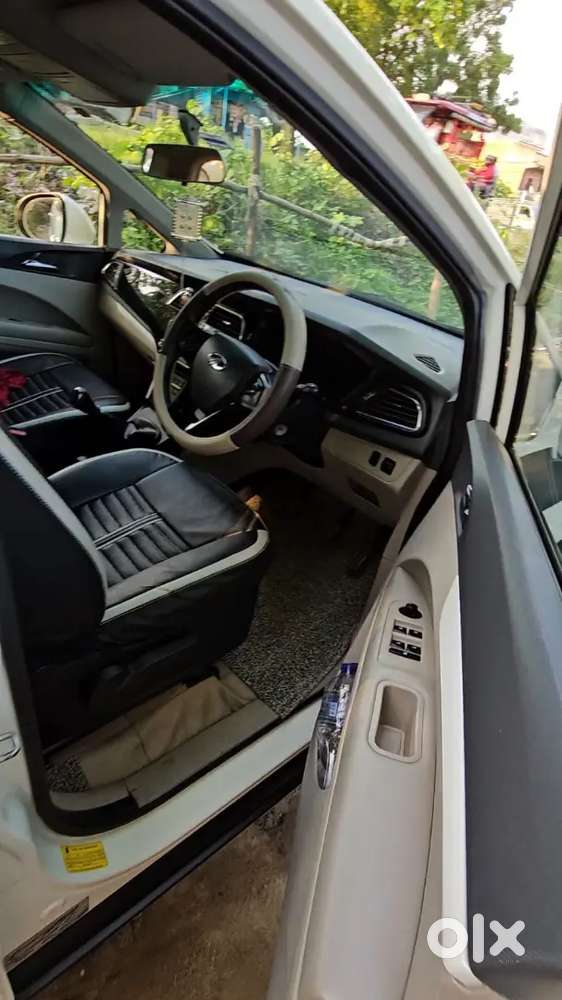 Mahindra Marazzo 1.5 M4 Plus 2018