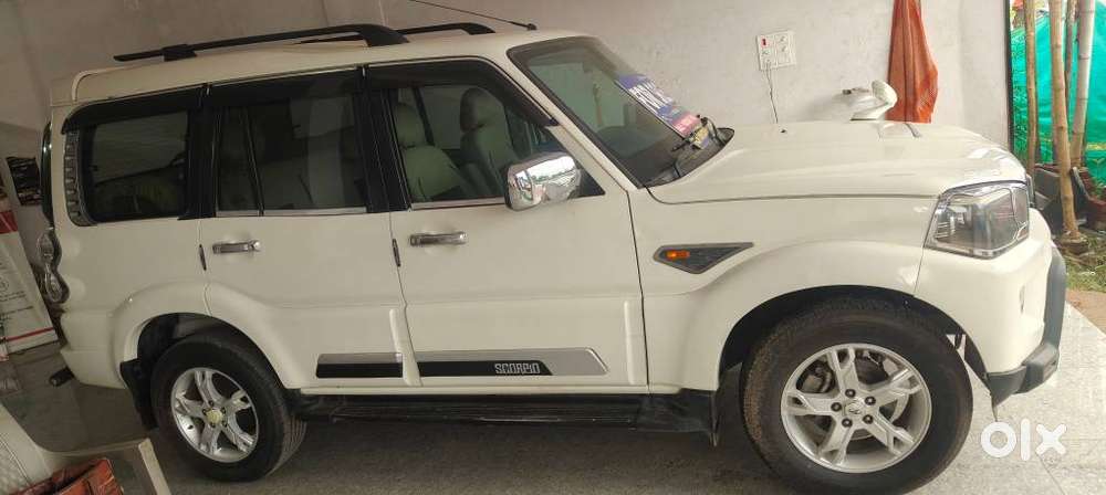 Mahindra Scorpio S10 4wd, 2016, Diesel