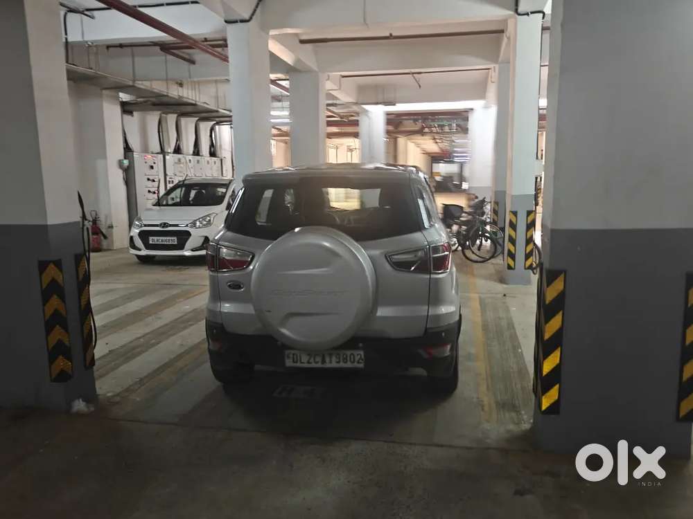 Ford Ecosport 2015 Petrol 90000 Km Driven Well Maintained