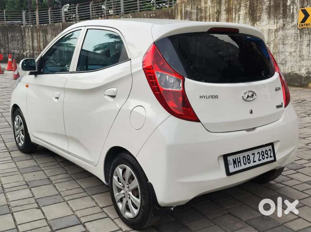 Hyundai Eon Magna + 2012