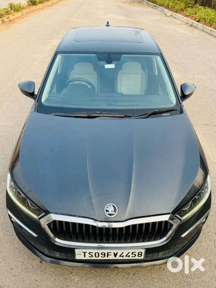 Skoda Slavia Style 1.0l Tsi Mt, 2022, Petrol