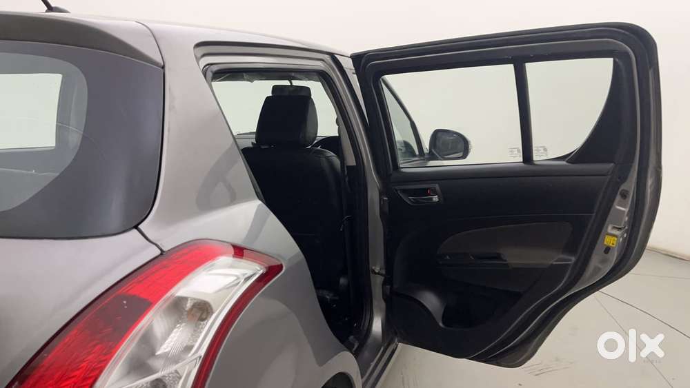 Maruti Suzuki Swift Vvt Vxi, 2015, Petrol