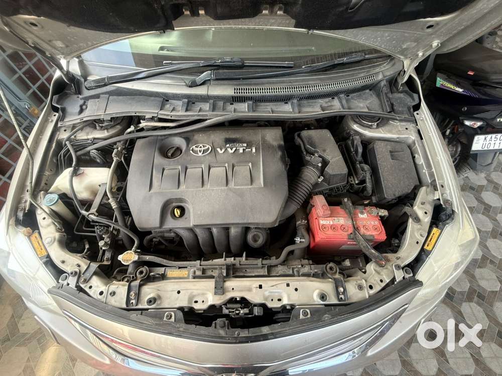 Toyota Corolla Altis Petrol 2013