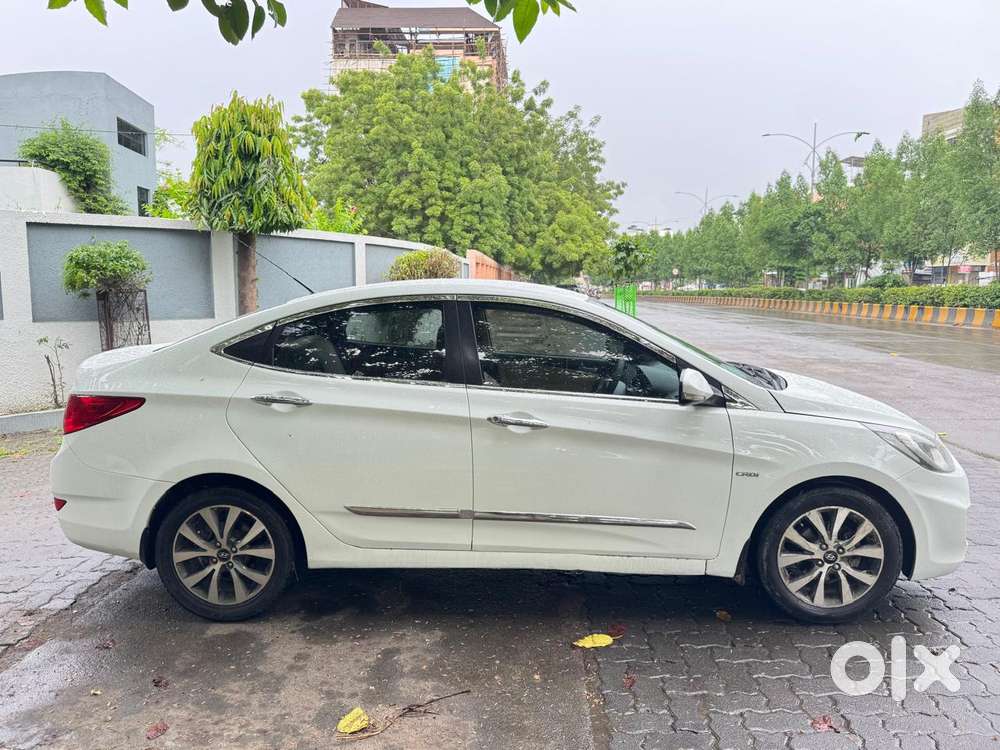 Hyundai Verna 1.6 Sx Crdi (o), 2013, Diesel