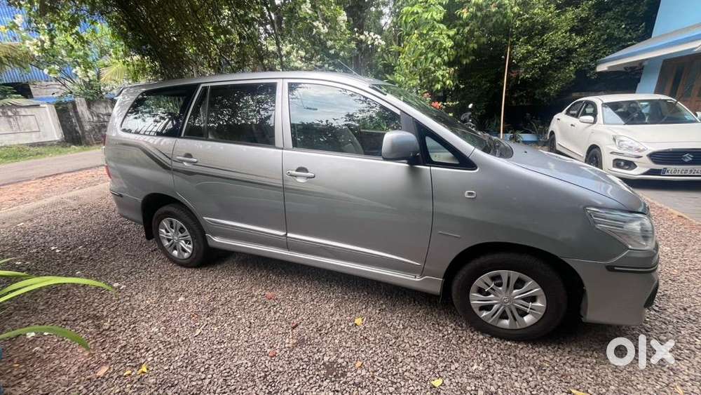 Re-toyota Innova 2015 Diesel Good Condition