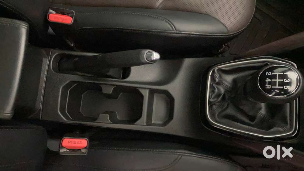 Maruti Suzuki Grand Vitara Alpha Smart Hybrid, 2023, Petrol