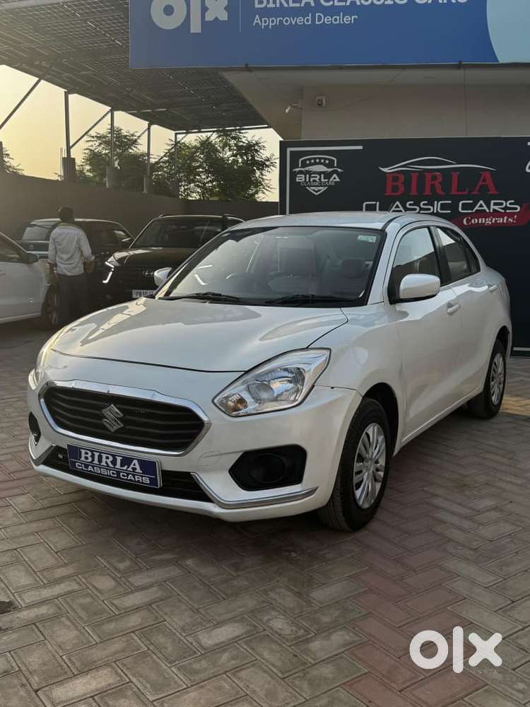 Maruti Suzuki Swift Dzire Vxi Optional, 2017, Petrol