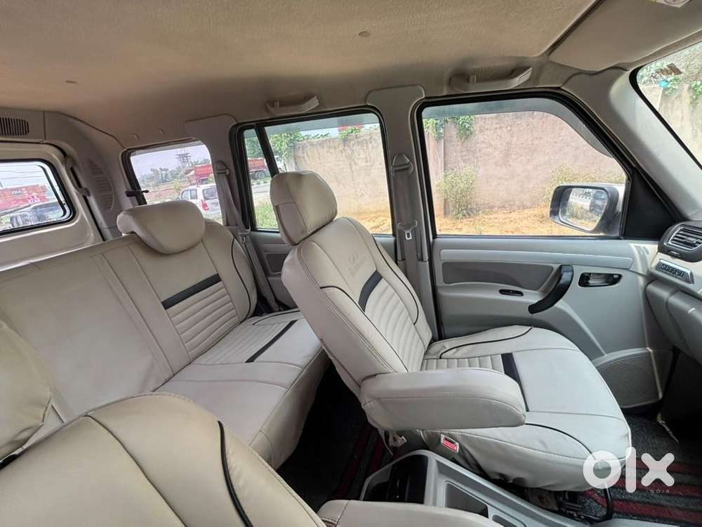 Mahindra Scorpio 2016 Diesel 70000 Km Driven Showroom Condtion