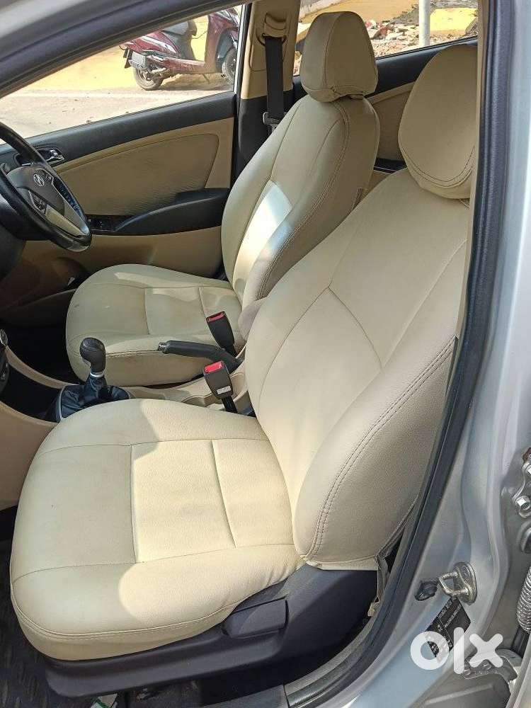 Hyundai Verna Vtvt 1.6 Sx, 2011, Petrol