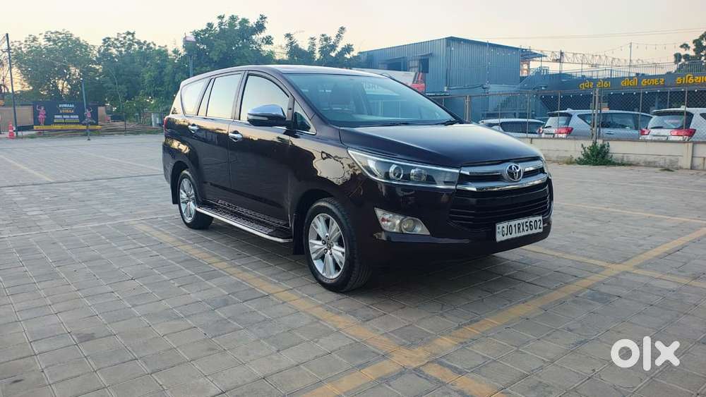 Toyota Innova Crysta 2.8z Automatic, 2017, Diesel
