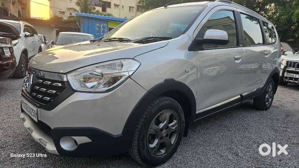 Renault Lodgy Stepway Edition 8 Seater, 2016, Diesel