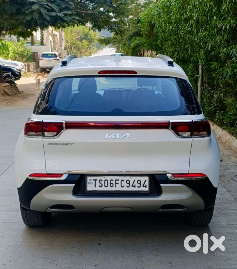 Kia Sonet, 2021, Petrol