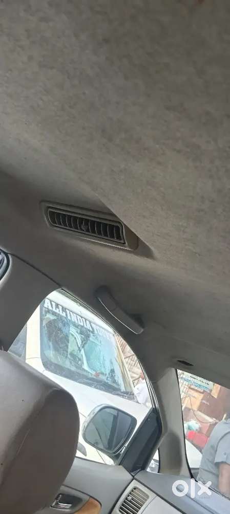 Toyota Innova 2.5 V 2010