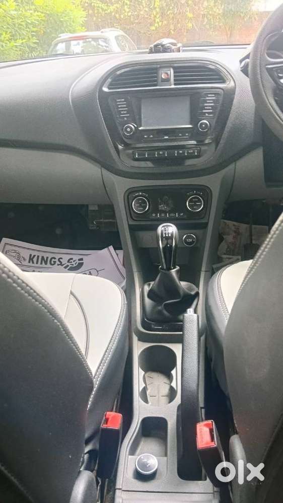 Tata Tigor Xz, 2017, Petrol