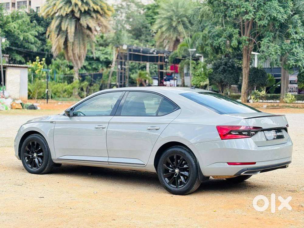 Skoda Superb 2.0 Sportline Tsi At, 2021, Petrol
