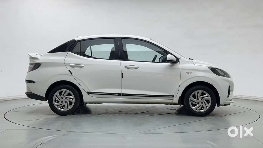 Hyundai Aura [2023-ongoing] 1.2 S Petrol Manual, 2022, Petrol