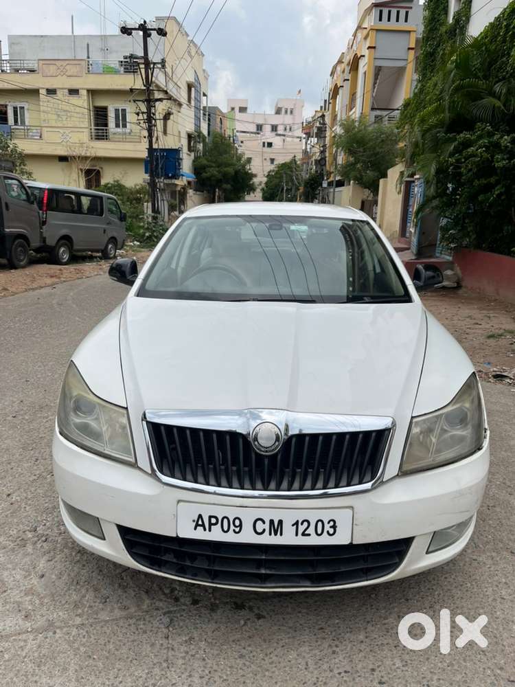 Skoda Laura