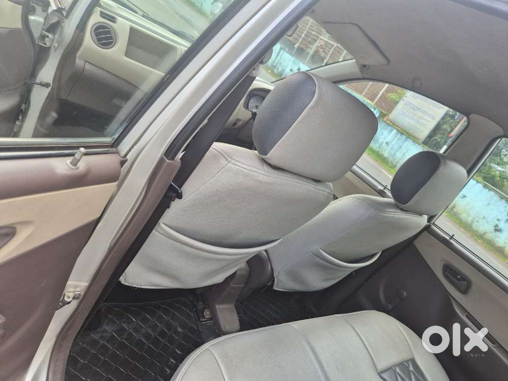 Maruti Suzuki Zen Estilo Lxi Bs Iv, 2010, Petrol