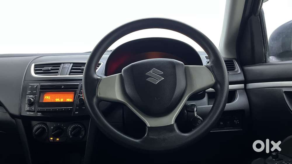 Maruti Suzuki Swift Vvt Vxi, 2015, Petrol