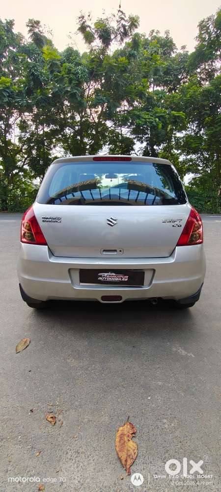 Maruti Suzuki Swift 1.2 Lxi (o), 2011, Petrol