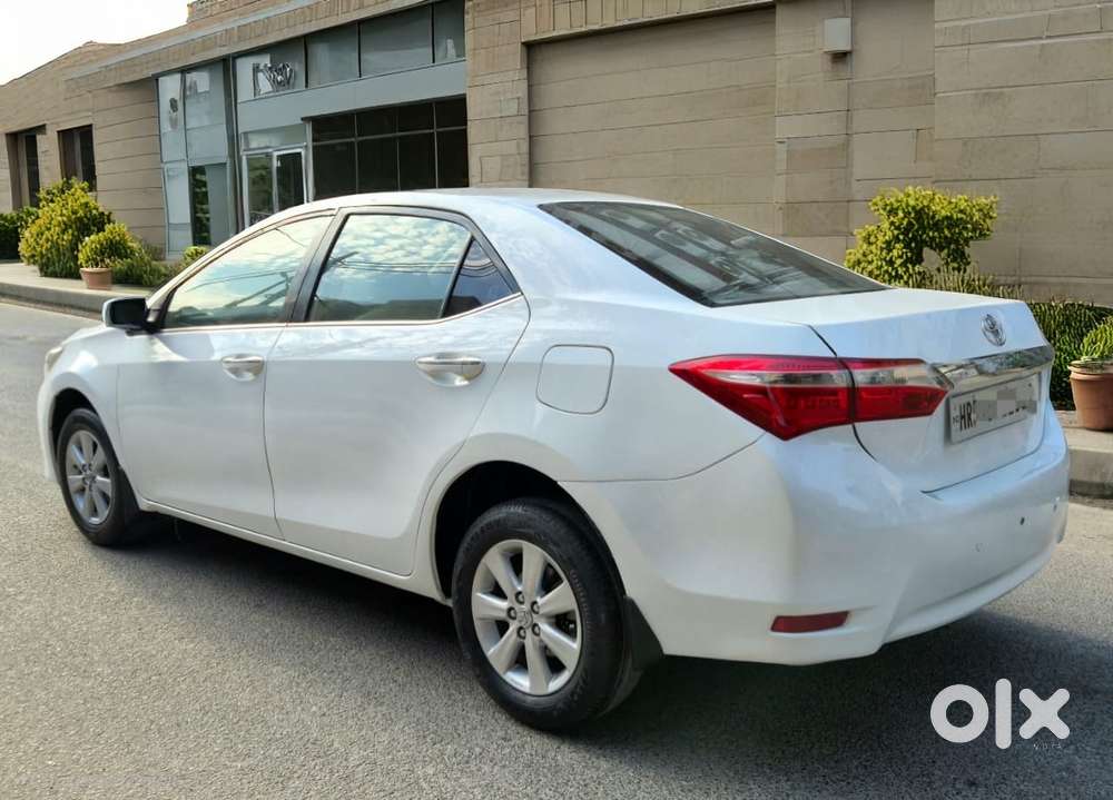 Toyota Corolla Altis 2013-2017 D-4d G, 2016, Diesel