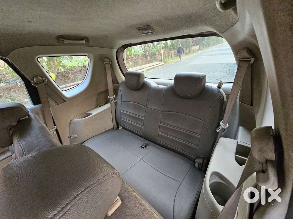 Maruti Suzuki Ertiga 2012-2015 Vxi, 2015, Petrol