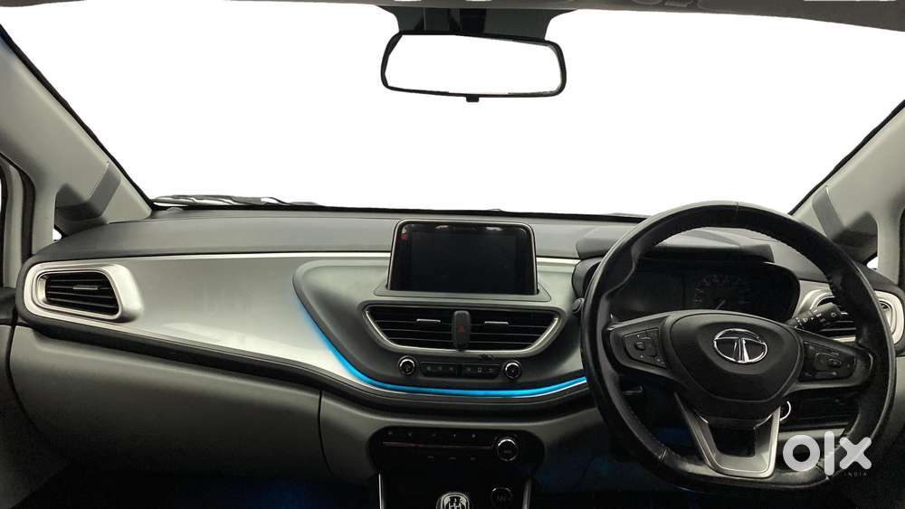 Tata Altroz Xz, 2021, Petrol